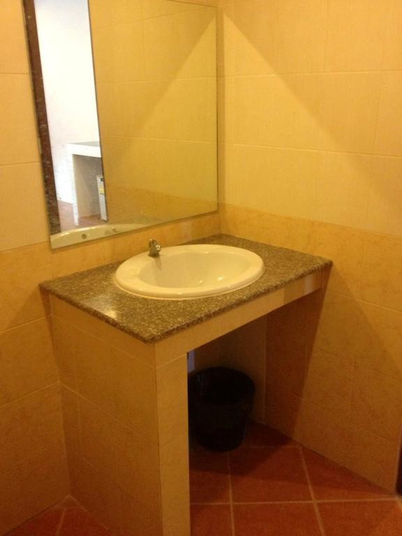 Bank Guest House هاد رين المظهر الخارجي الصورة